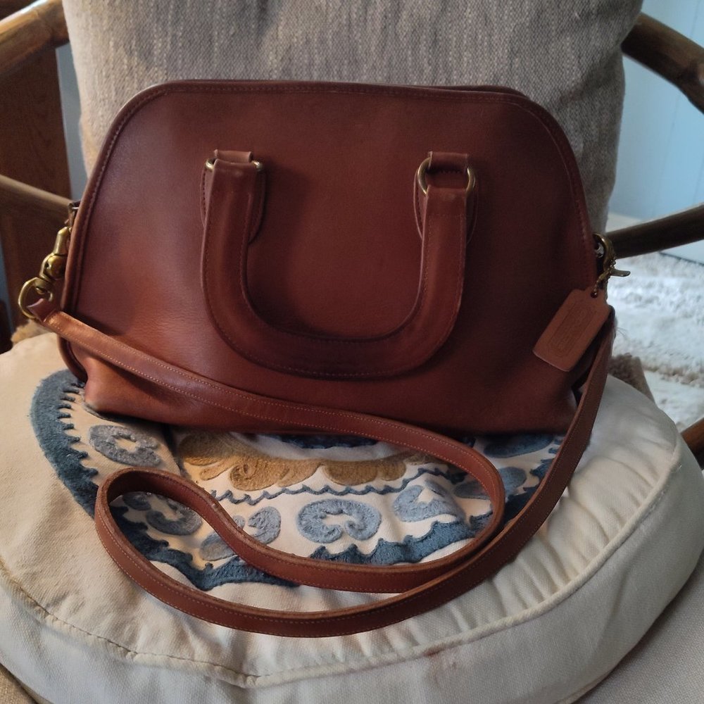 RARE, Vintage COACH "Baxter" Crossbody Doctor Bag in British Tan